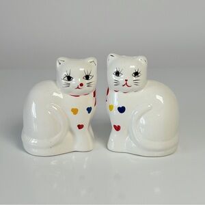 1980s Ron Gordon Designs Vintage Porcelain Cats w/ Hearts Salt & Pepper Shakers